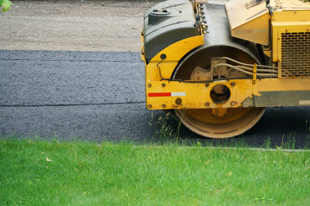 Best Concrete Paver Driveway  in Chisago City, MN